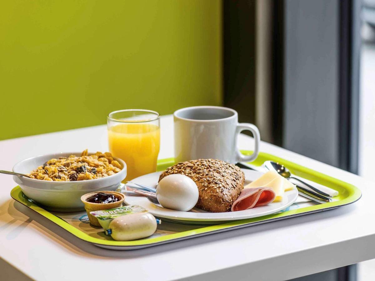 Ibis Budget Metz Technopole Bagian luar foto